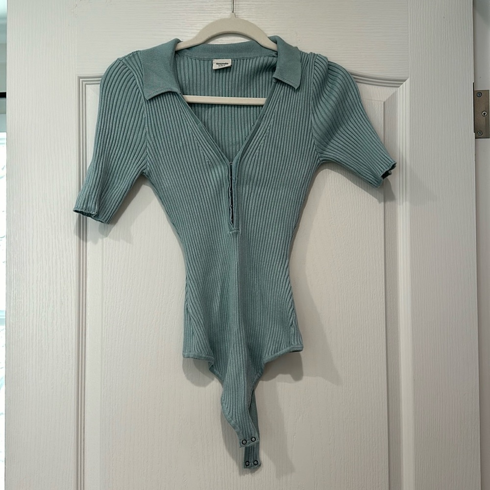 Light blue sweater top